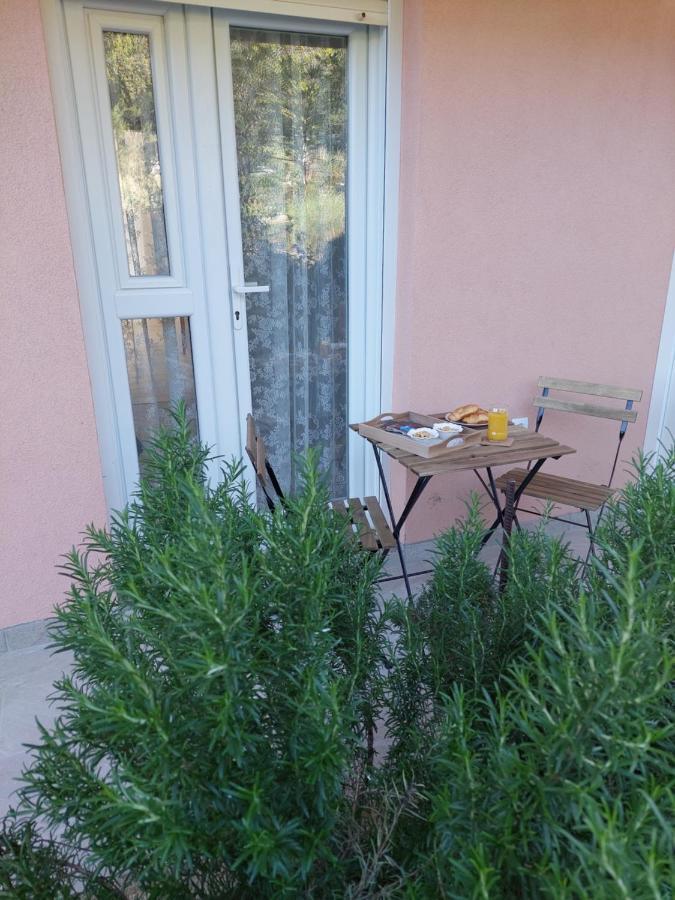 Bella Vista Lägenhet Komarna Exteriör bild